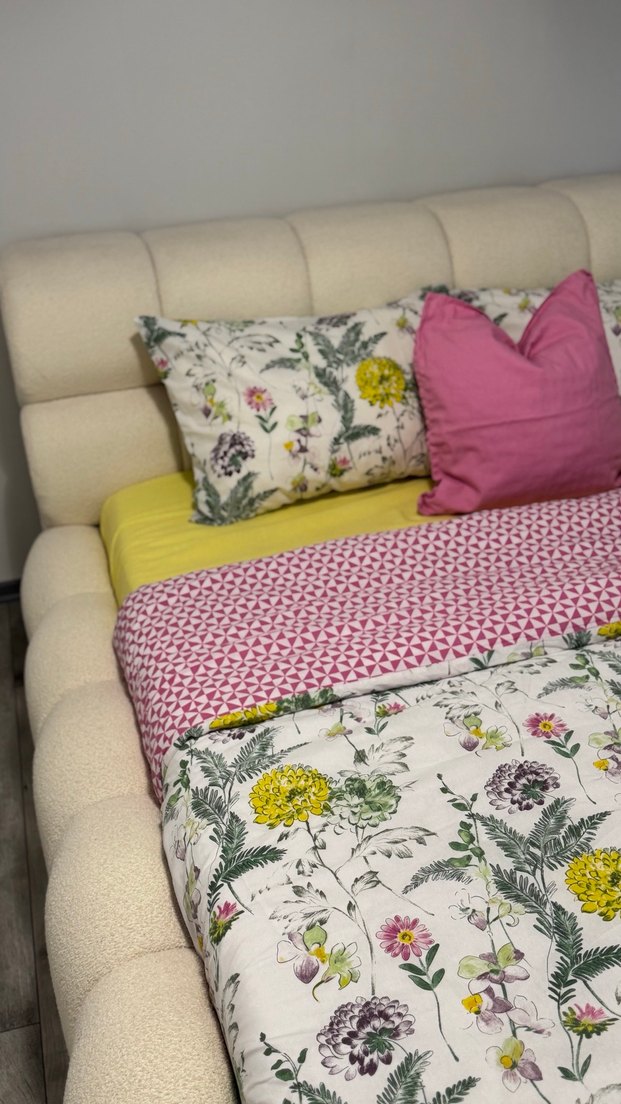 Beyaz Çiçek Desenli Yatak Örtüsü - Görsel 3