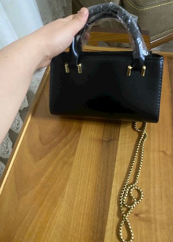 Zincir Detaylı Siyah Deri Kadın Çanta - Görsel 2