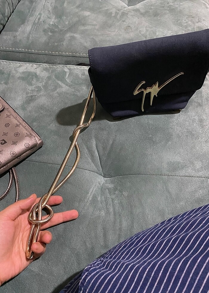 Küçük şık çanta - Görsel 2