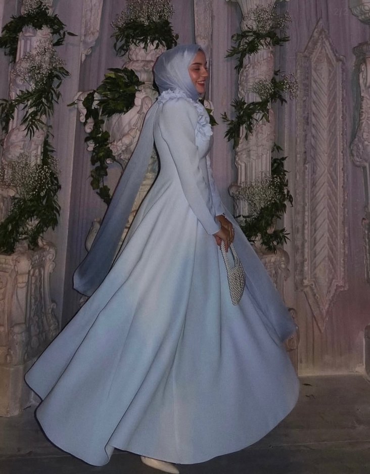 Su model elbise - Görsel 2