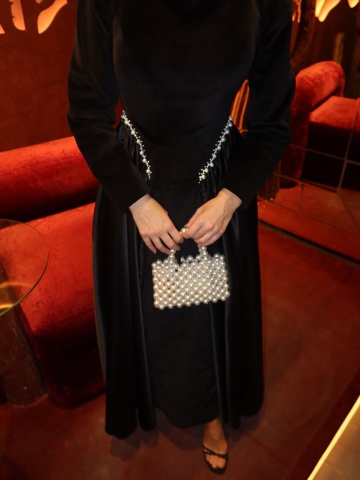 Kadife taşlı elbise - Görsel 4