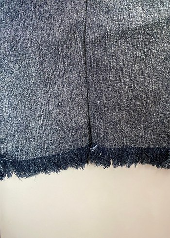 Mavi Kadın Dar Kesim Midi Kot Pantolon - Görsel 4