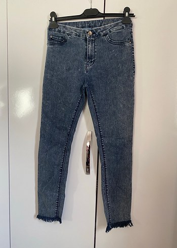 Mavi Kadın Dar Kesim Midi Kot Pantolon - Görsel 2