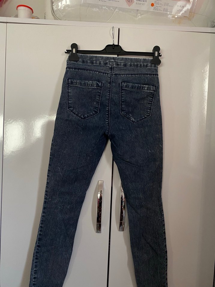 Mavi Kadın Dar Kesim Midi Kot Pantolon - Görsel 3