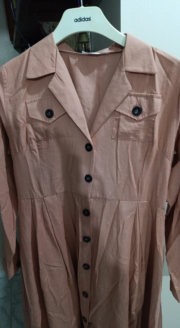 Bej Uzun Keten Elbise Düğmeli - Görsel 2