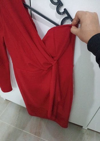 V Yaka Kırmızı Midi Drapeli Kadın Elbise - Görsel 2