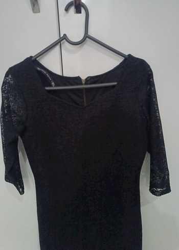 Dantel Detaylı Siyah Midi Elbise - Görsel 2