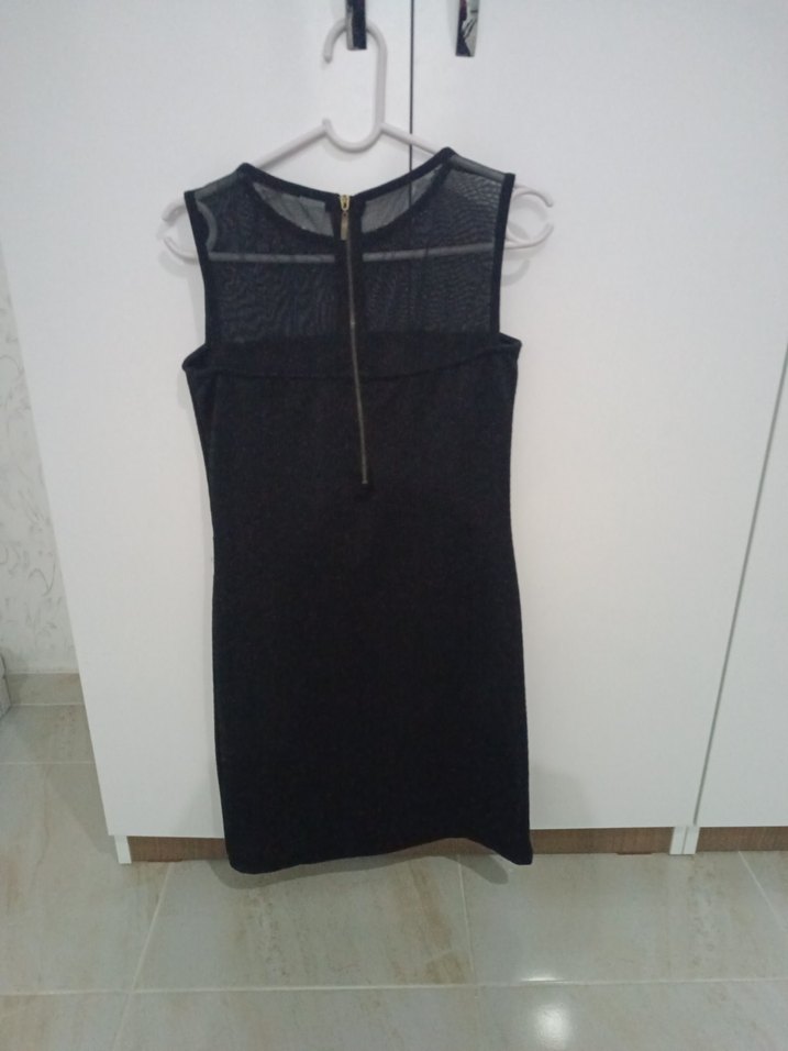 Zincir Detaylı Siyah Midi Elbise - Görsel 3