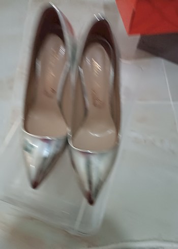 gri Metal Stiletto - Görsel 2