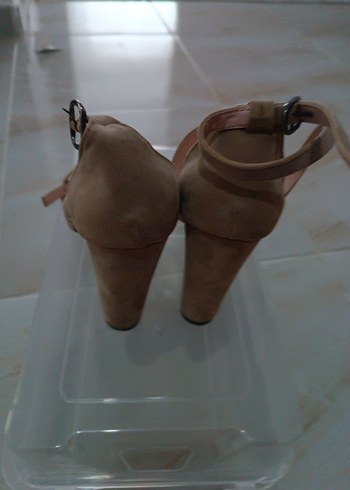 Bej Süet Stiletto Topuklu Kadın Ayakkabı - Görsel 3