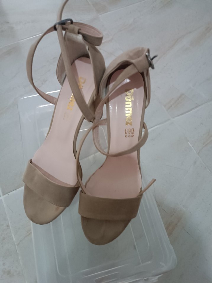 Bej Süet Stiletto Topuklu Kadın Ayakkabı - Görsel 2