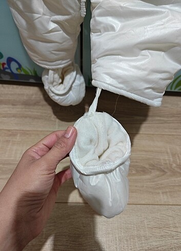 Bebek astronot mont patikli, eldivenli, kapüşonlu - Görsel 5