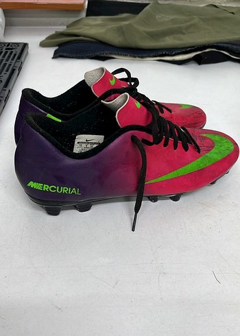 Pembe Erkek Futbol Ayakkabısı - Görsel 2