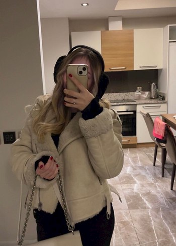 BERSHKA BİKER MONT İÇİ KÜRKLÜ