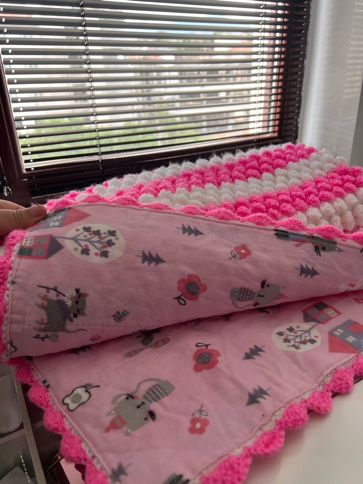 Pembe El Örgü Çocuk Battaniyesi - Görsel 2