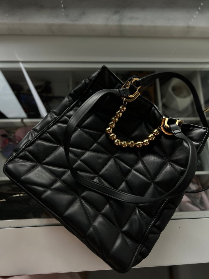 ORJİNAL ZARA Zincir Detaylı Siyah Deri Kadın Çanta - Görsel 3