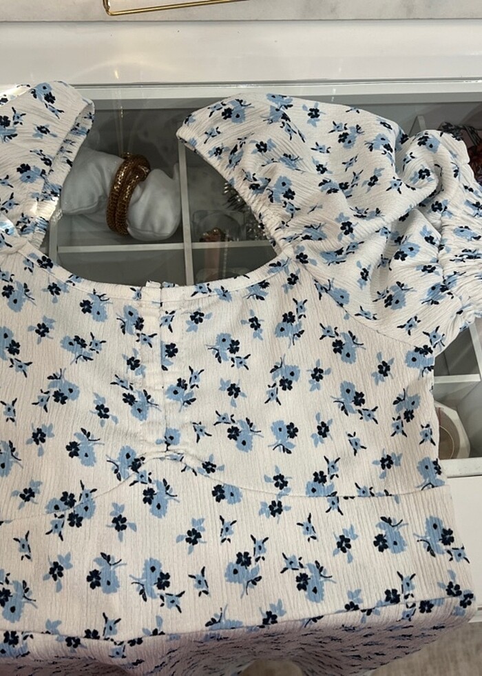 Mavi elbise ve çanta - Görsel 3