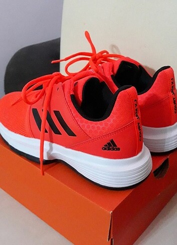 38,5 Beden Orjinal adidas ayakkabı