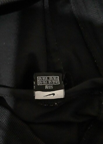 m Beden siyah Renk Orjinal nike eşortman