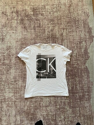 Ck tshirt