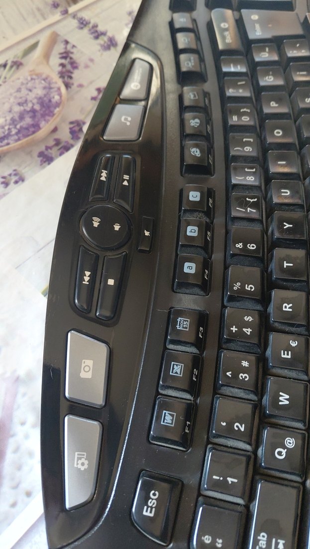 Logitech wave usb kablolu ergonomik klavye - Görsel 3