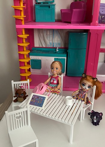 Pembe Renkli Çocuk Oyun Masası ve Sandalyeleri - Görsel 15