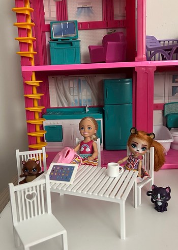 Pembe Renkli Çocuk Oyun Masası ve Sandalyeleri - Görsel 11