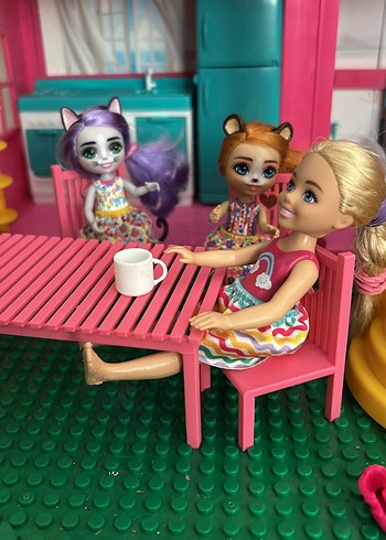 Pembe Renkli Çocuk Oyun Masası ve Sandalyeleri - Görsel 5