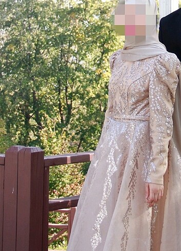 Tesettür abiye (nişanlık)