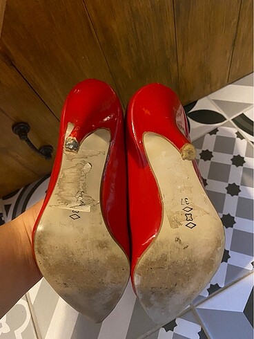 37 Beden Stiletto