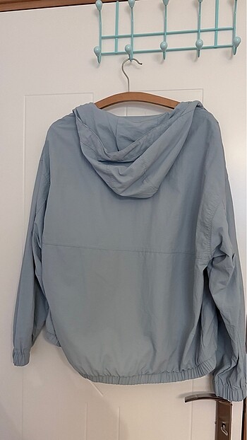 Bershka bershka mavi yagmurluk