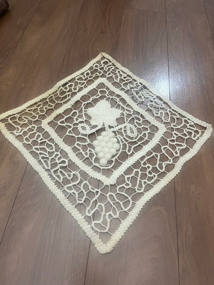 Üzümlü Anglez rahibe işi peçete - Görsel 2