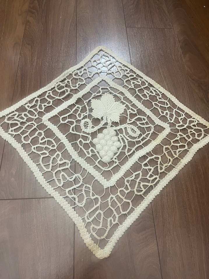 Üzümlü Anglez rahibe işi peçete - Görsel 3