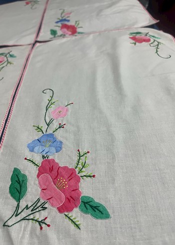 Rahibe el işi peçete takımı aplike - Görsel 4