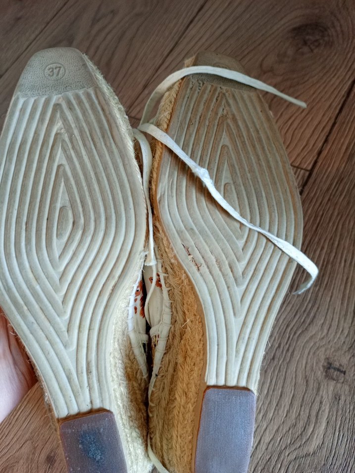 Çiçek Desenli Beyaz Dantel Espadril - Görsel 3