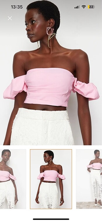 Trendyol & Milla Trendyolmilla fırfırlı pembe crop