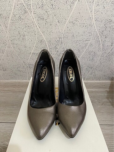 Stiletto