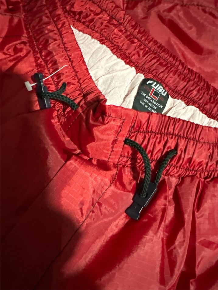 Kırmızı Parlak Erkek Mini Şort - Görsel 3