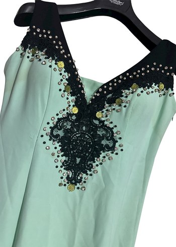 Turkuaz Dantel Detaylı Uzun Gotik Kadın Elbise - Görsel 3