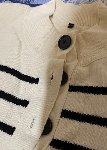 Düğmeli Çizgili Pamuklu Kadın Kazak - Görsel 3