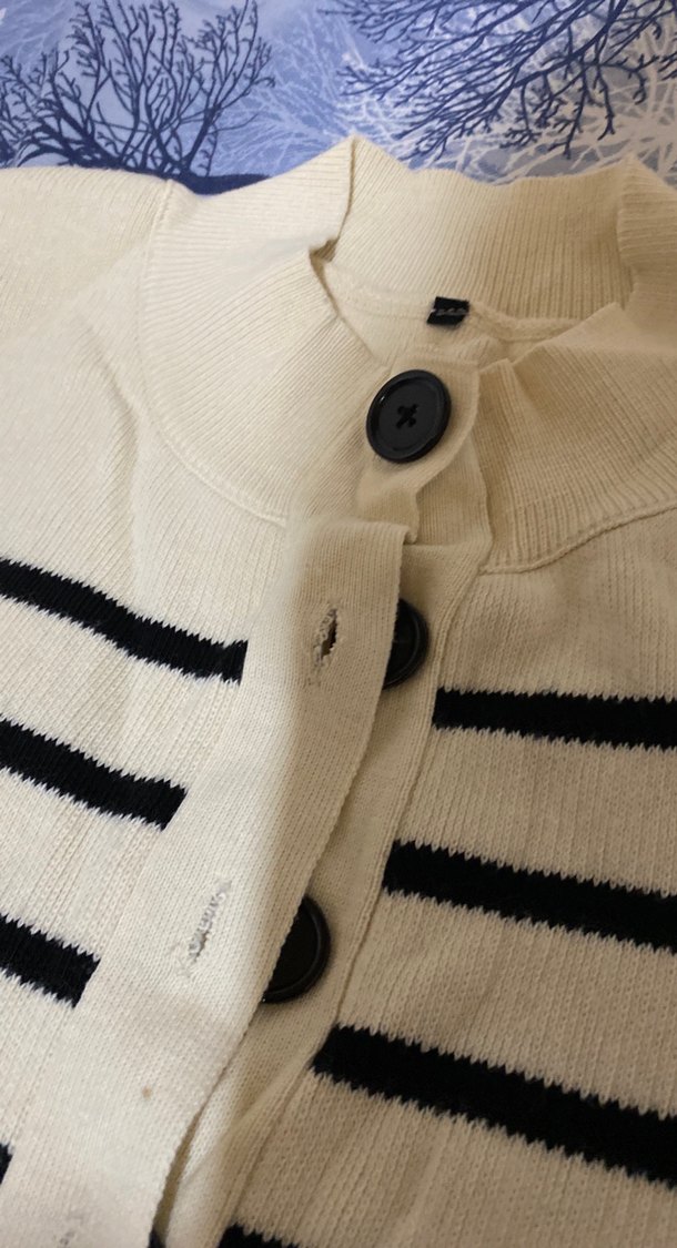 Düğmeli Çizgili Pamuklu Kadın Kazak - Görsel 3