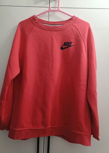 Nike Narcicegi Bisiklet Yaka Sweatshirt