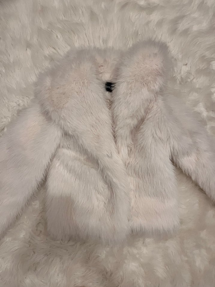 Beyaz Kürk - Görsel 3