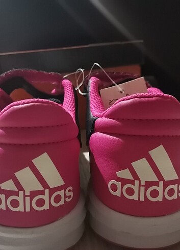 Adidas ayakkabı 