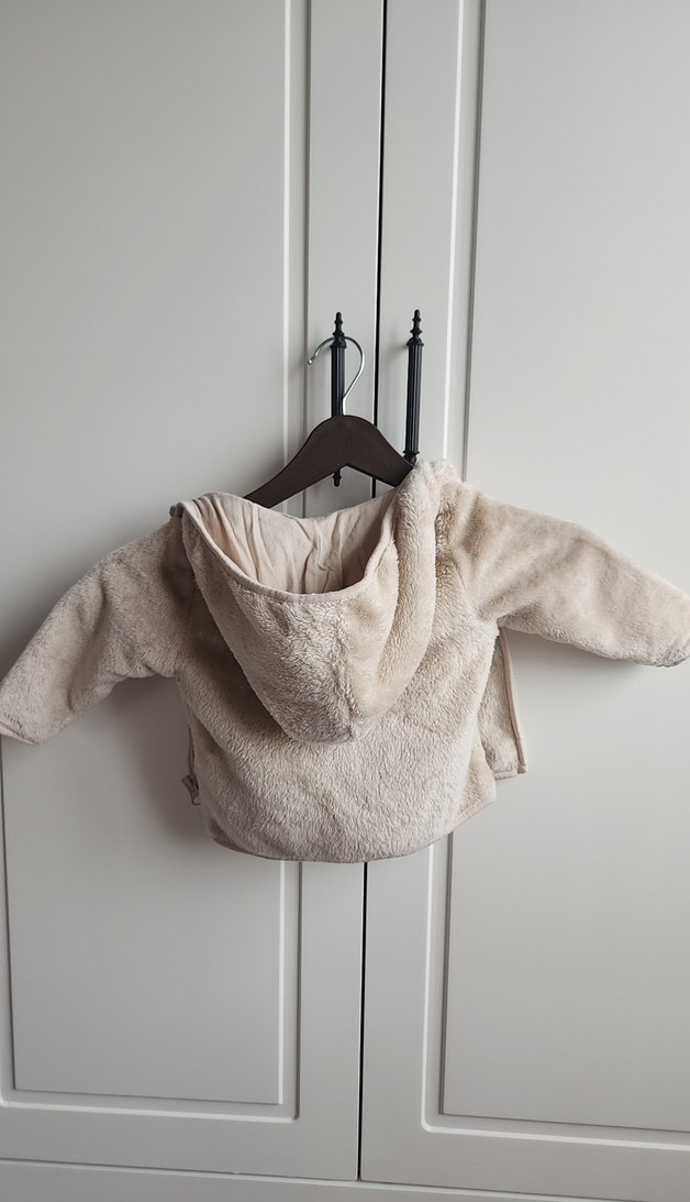 Kız Çocuk Bej Kapüşonlu Ceket ve Polar Alt Üst - Görsel 3