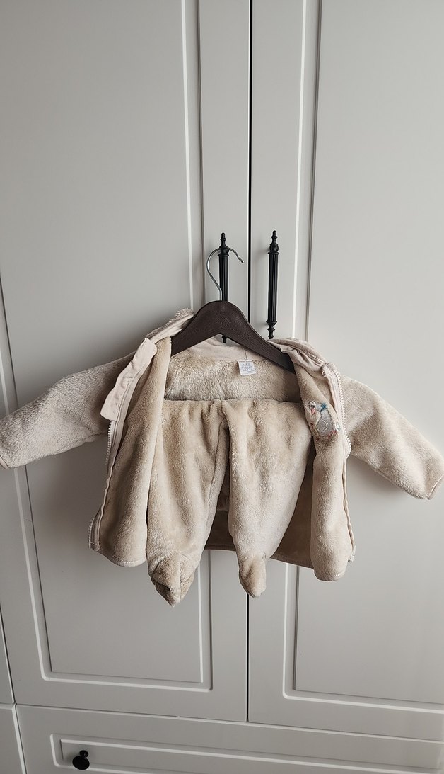 Kız Çocuk Bej Kapüşonlu Ceket ve Polar Alt Üst - Görsel 2