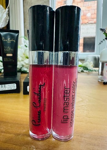 Pierre Cardin Pierre Cardin Makyaj Seti - Pembe Tonlar