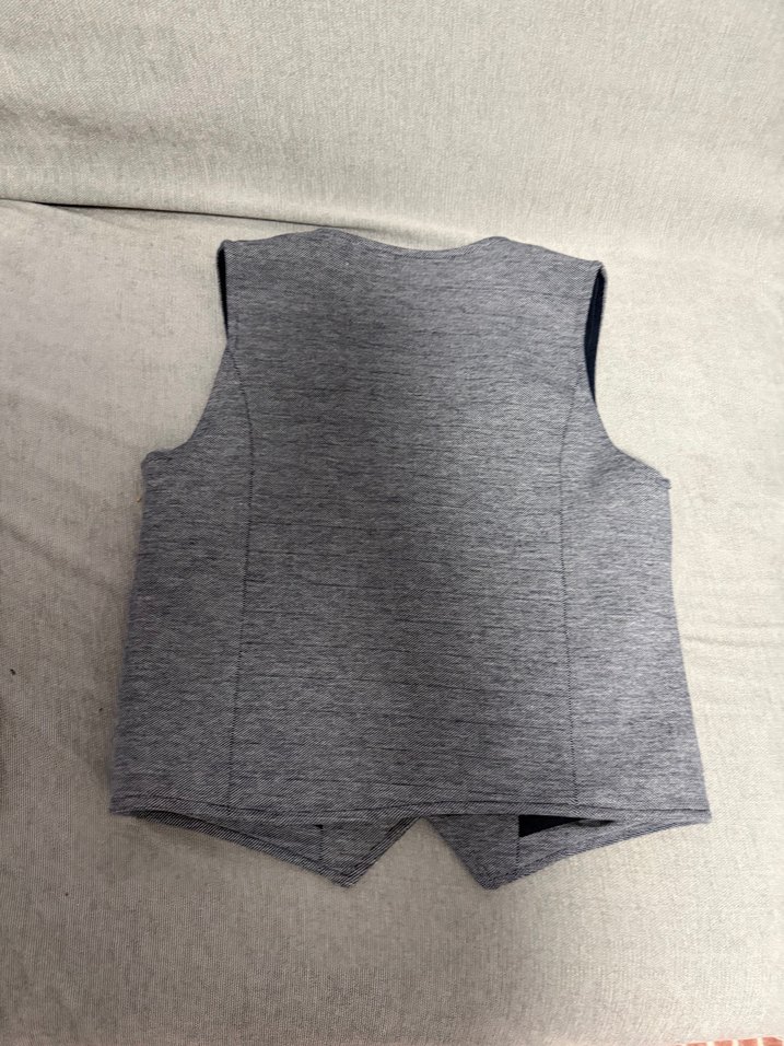 Gri Erkek Çocuk Düğmeli Yelek - Görsel 4