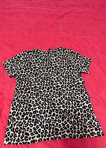 Leopar Desenli Baskılı Tişört - Görsel 3