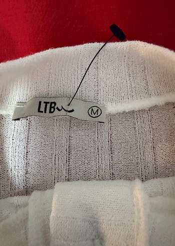 Düğmeli Beyaz Kadın Pamuk tshirt - Görsel 3